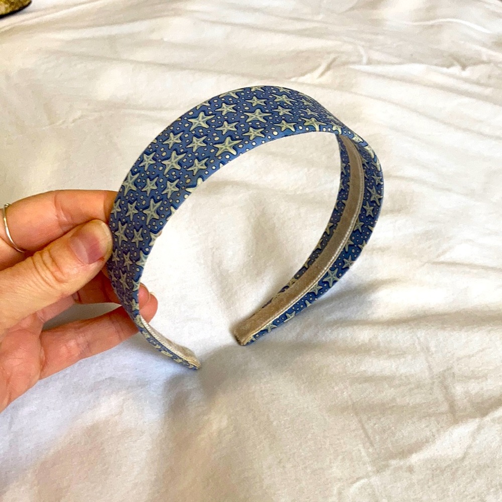 Vineyard Vines- Vintage pattern Headband